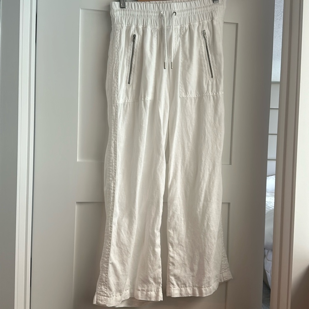Athleta women’s white linen wide leg pant